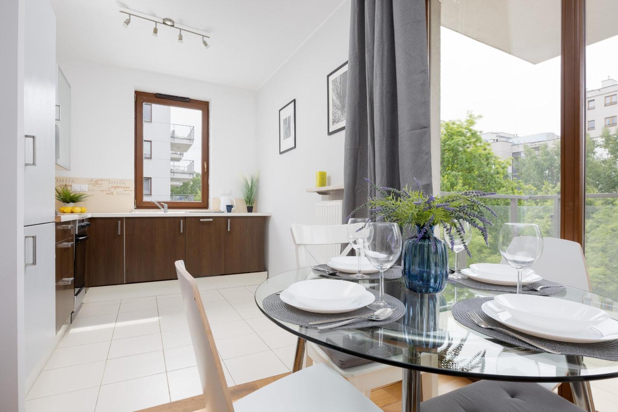 City Apartment With Parking Near Metro Mlociny By Noclegi Renters Warsaw Luaran gambar